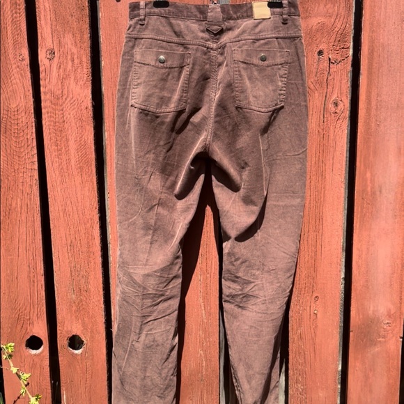Brown corduroy pants - Picture 3 of 9